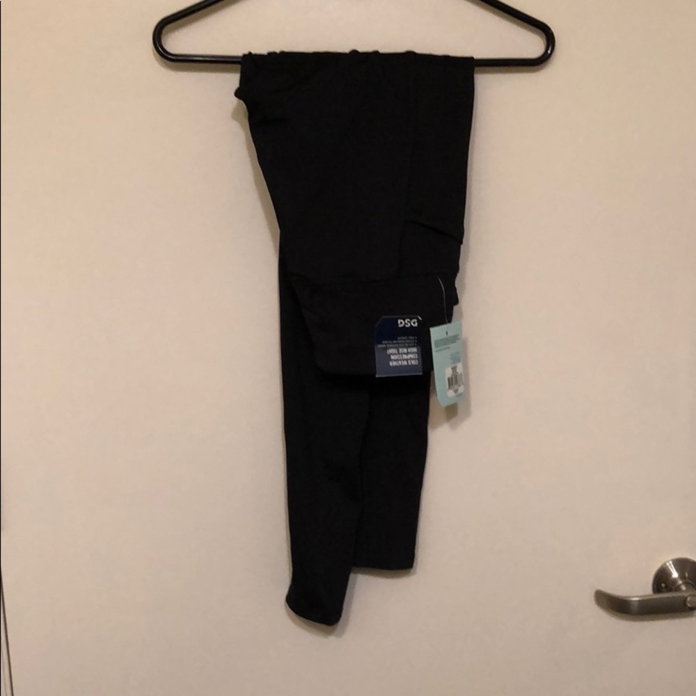 Black Leggings with Pockets
